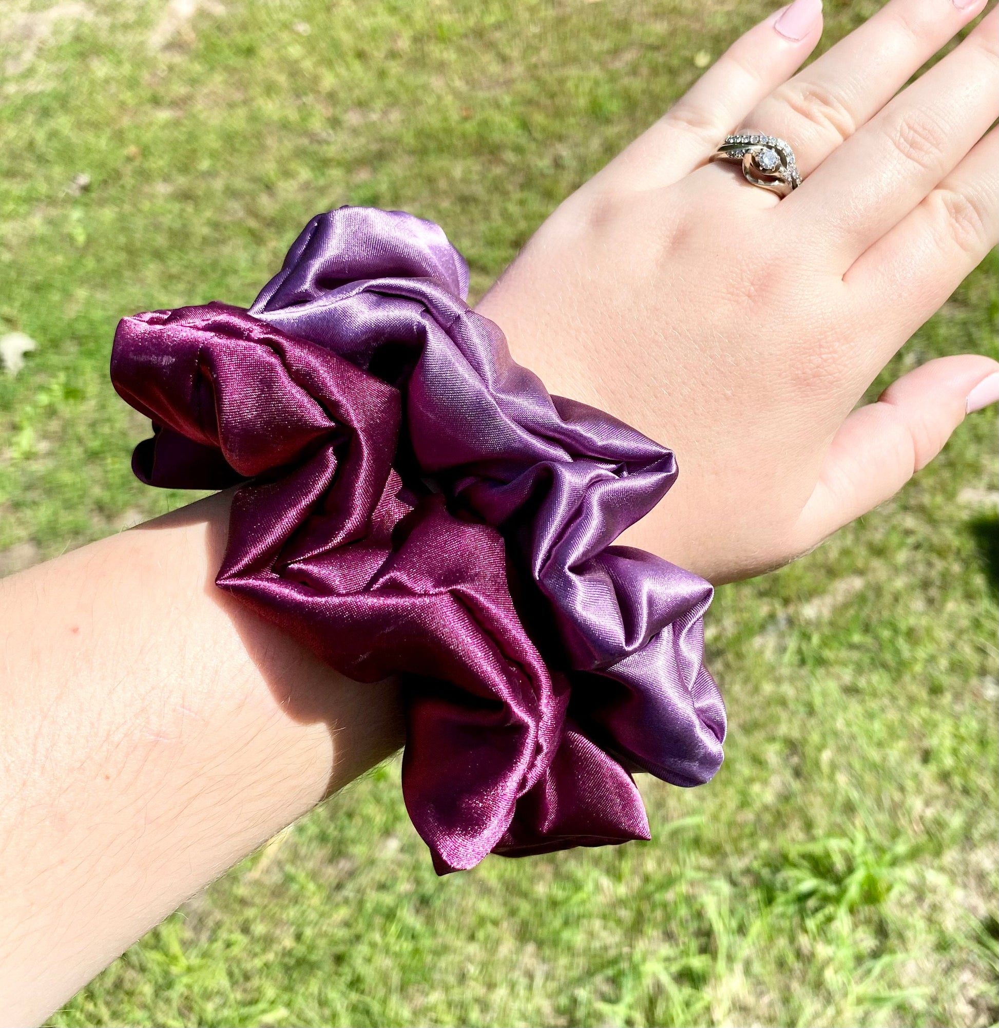 Satin Oversized Scrunchies for Thick Hair Oversized Hairtie Durable Scrunchies Satin Scrunchies Bridesmaid Gifts Satin