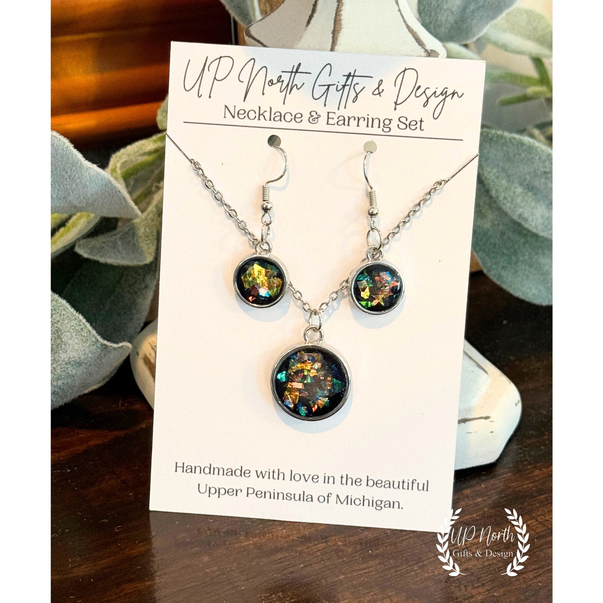 Handmade Resin Necklace and Earring hotsell set